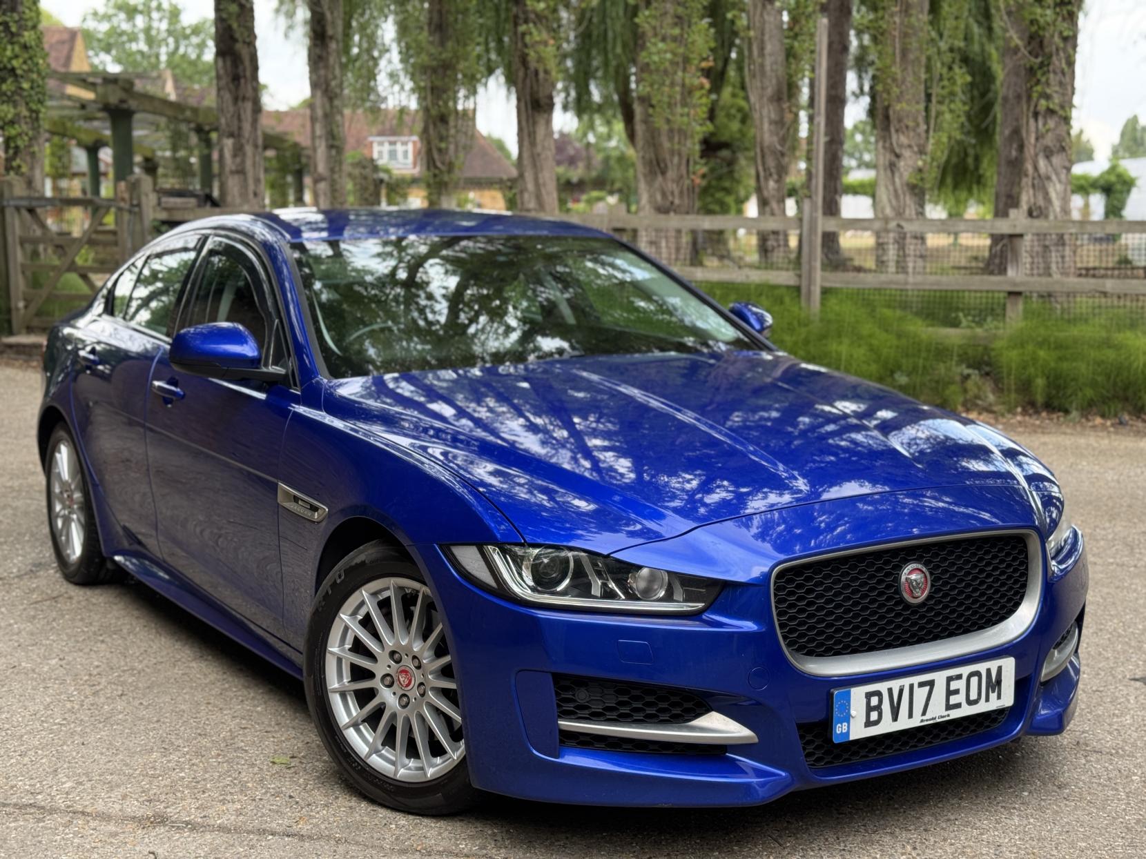 Jaguar XE 2.0d R-Sport Saloon 4dr Diesel Manual Euro 6 (s/s) (163 ps)