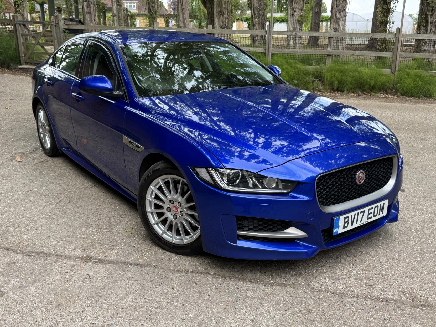 Jaguar XE 2.0d R-Sport Saloon 4dr Diesel Manual Euro 6 (s/s) (163 ps)