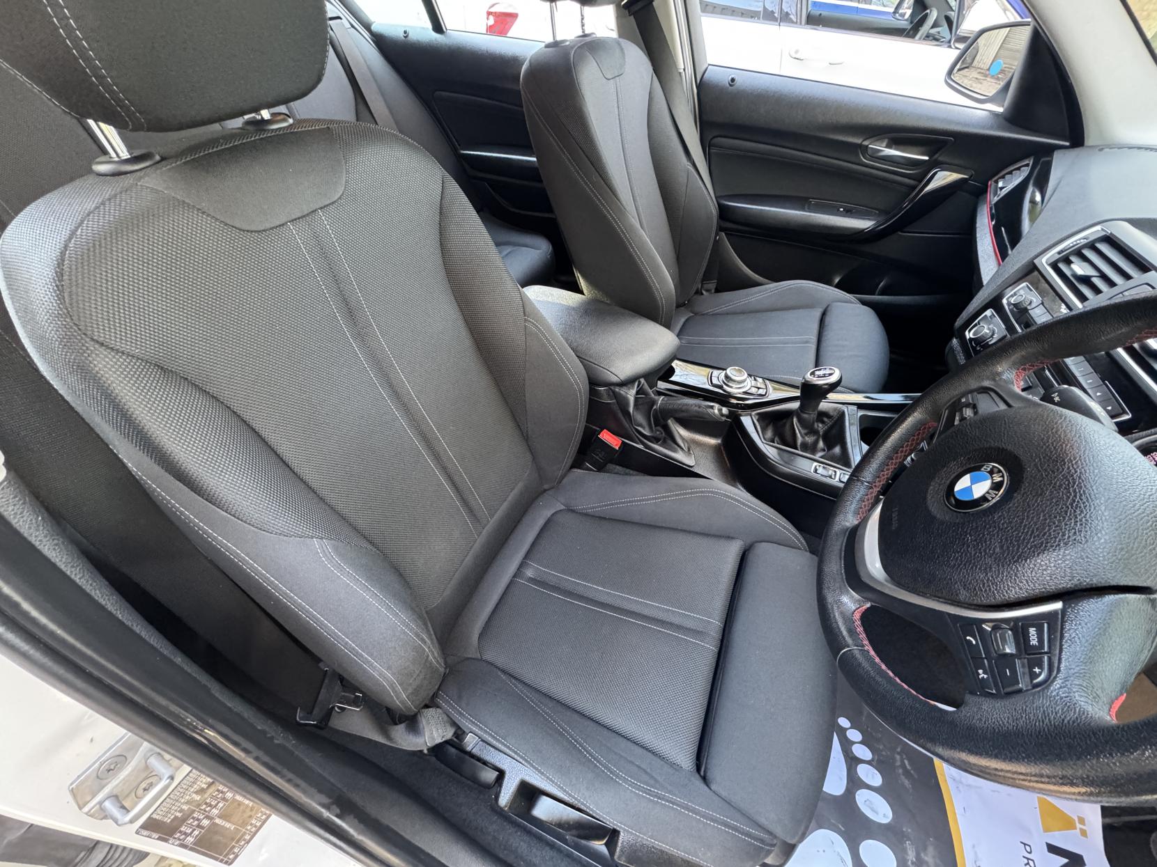 BMW 1 Series 1.5 118i Sport Hatchback 5dr Petrol Manual Euro 6 (s/s) (136 ps)