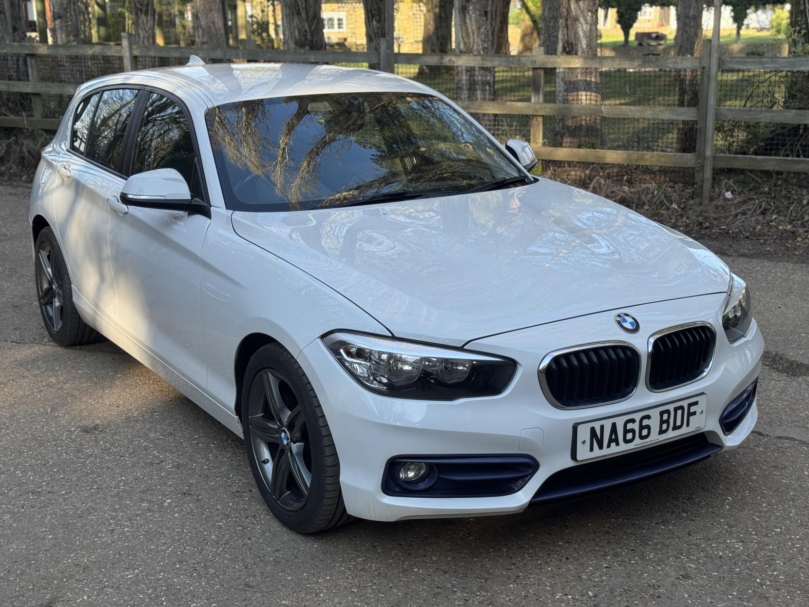 BMW 1 Series 1.5 118i Sport Hatchback 5dr Petrol Manual Euro 6 (s/s) (136 ps)