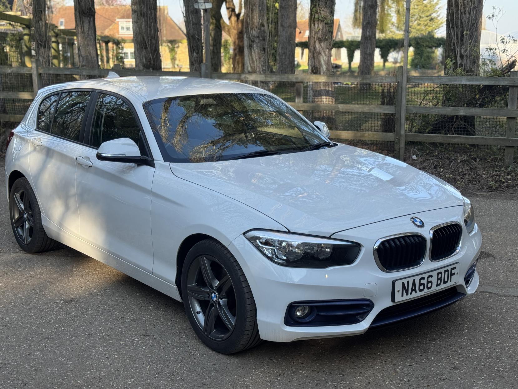 BMW 1 Series 1.5 118i Sport Hatchback 5dr Petrol Manual Euro 6 (s/s) (136 ps)