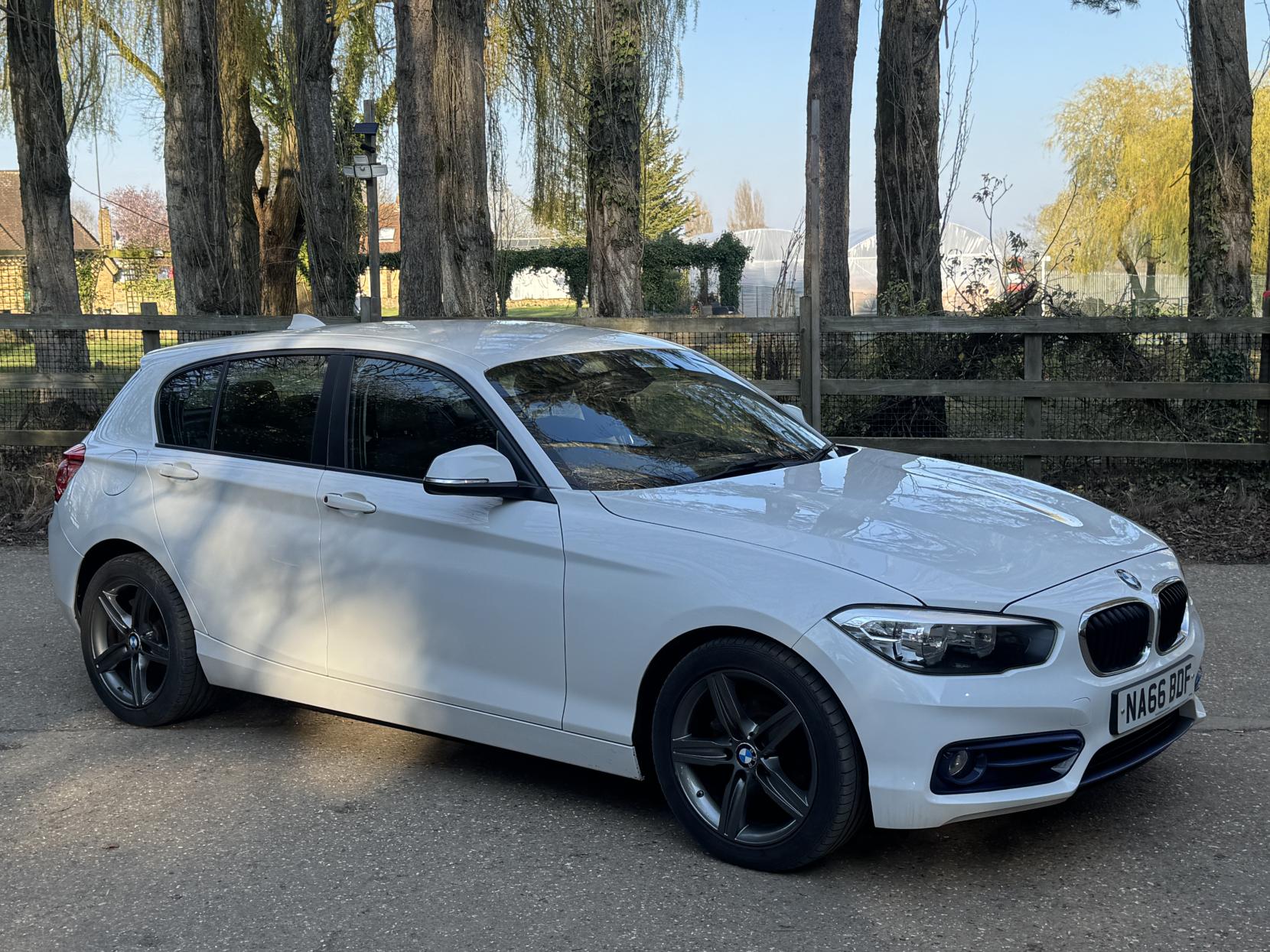 BMW 1 Series 1.5 118i Sport Hatchback 5dr Petrol Manual Euro 6 (s/s) (136 ps)