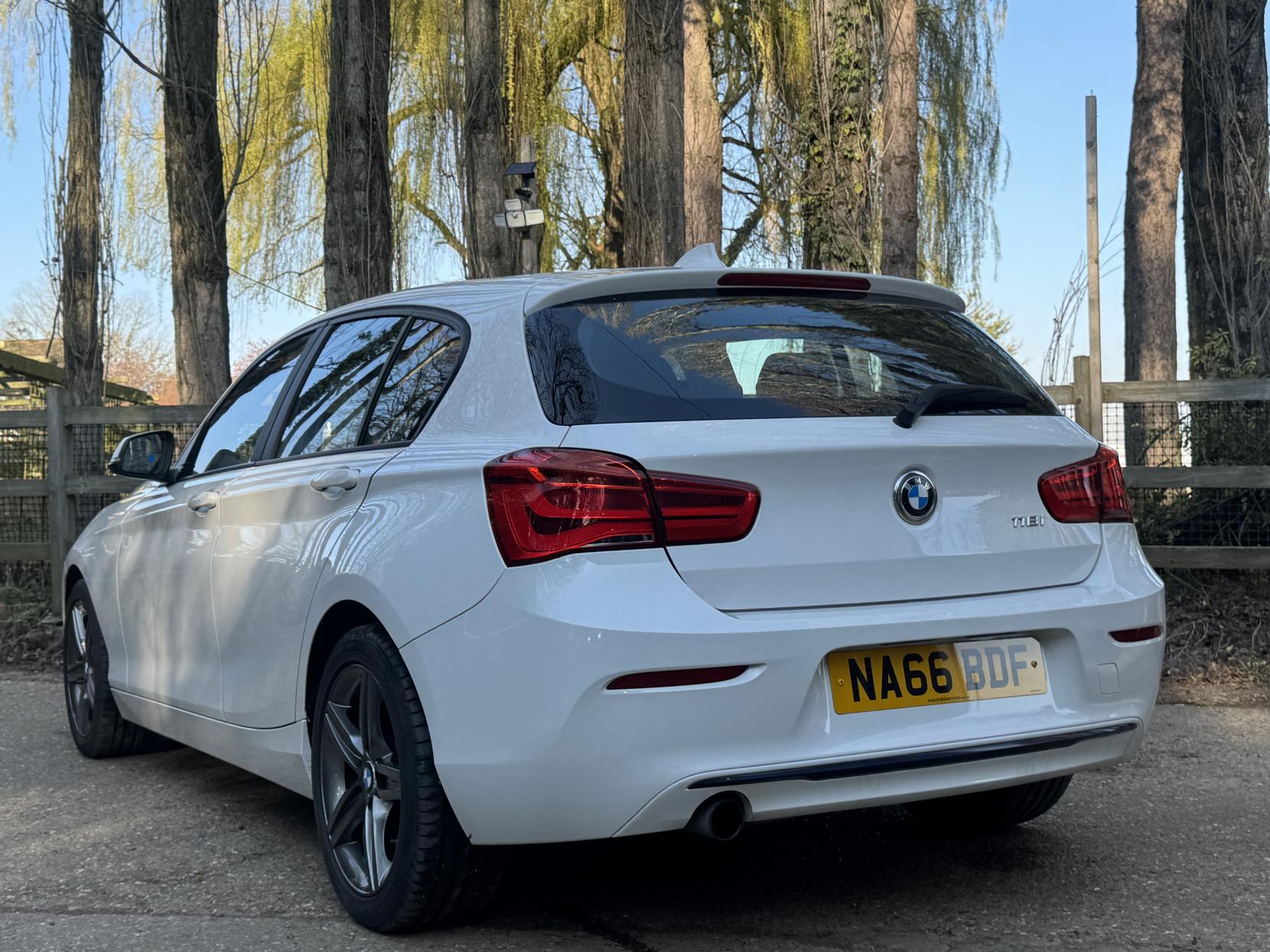 BMW 1 Series 1.5 118i Sport Hatchback 5dr Petrol Manual Euro 6 (s/s) (136 ps)