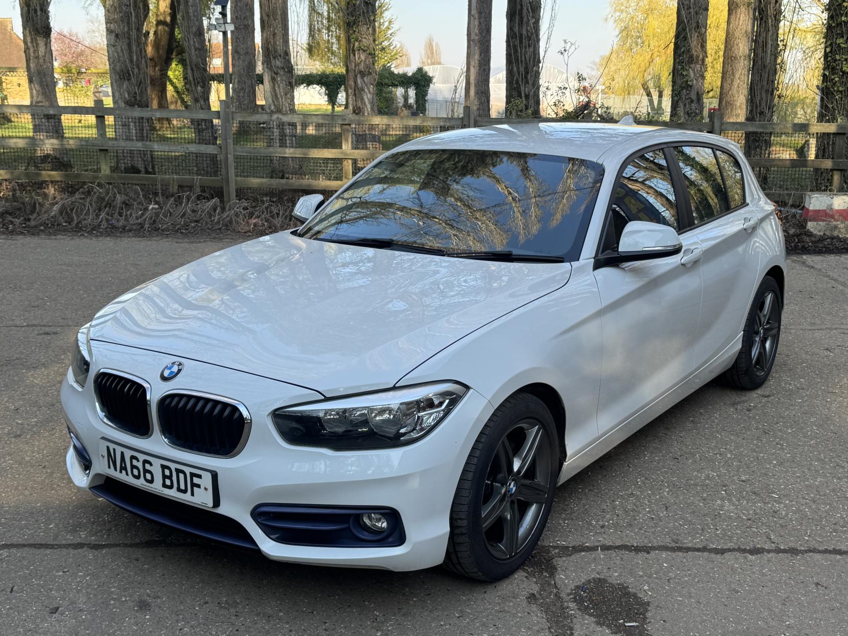 BMW 1 Series 1.5 118i Sport Hatchback 5dr Petrol Manual Euro 6 (s/s) (136 ps)