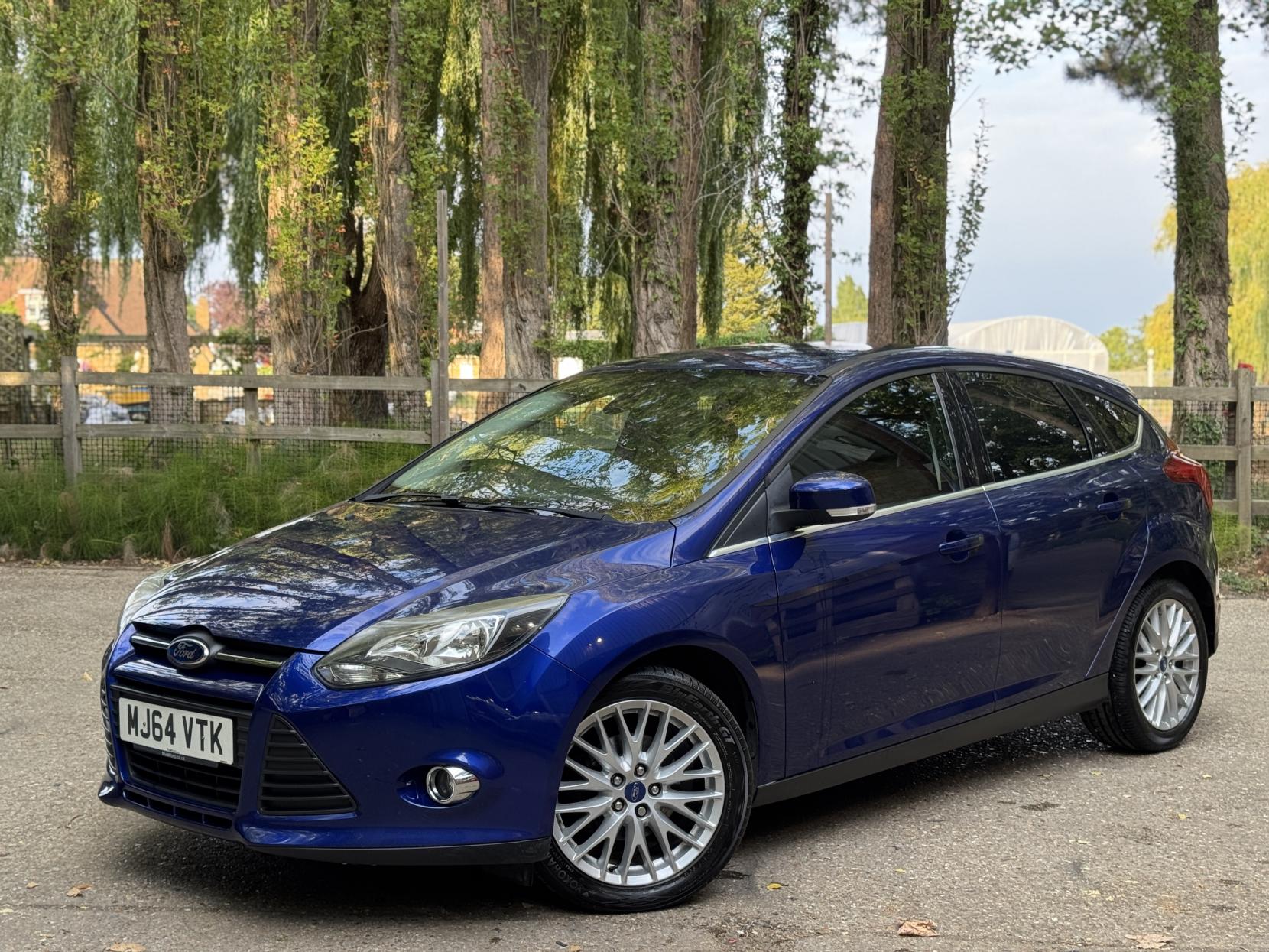 Ford Focus 1.0T EcoBoost Zetec Navigator Hatchback 5dr Petrol Manual Euro 5 (s/s) (100 ps)