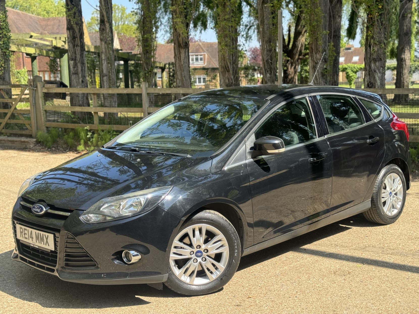 Ford Focus 1.0T EcoBoost Titanium Navigator Hatchback 5dr Petrol Manual Euro 5 (s/s) (125 ps)