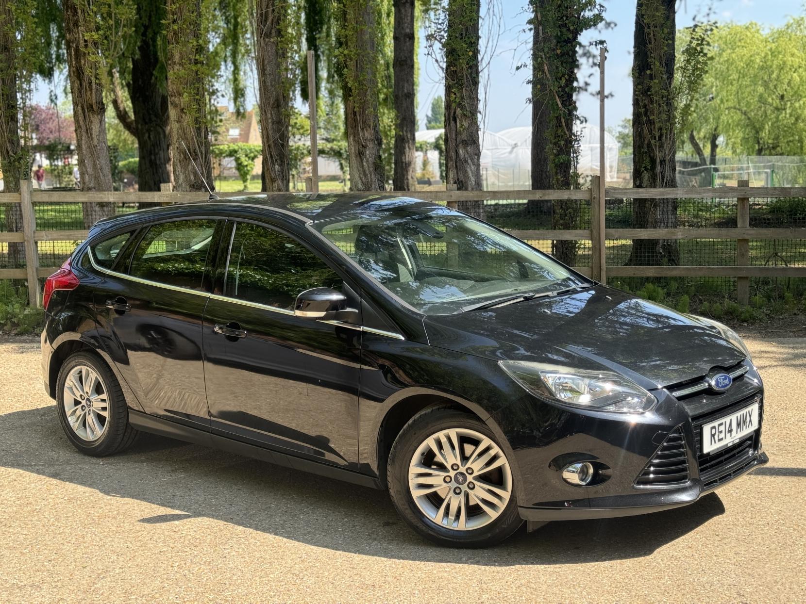 Ford Focus 1.0T EcoBoost Titanium Navigator Hatchback 5dr Petrol Manual Euro 5 (s/s) (125 ps)