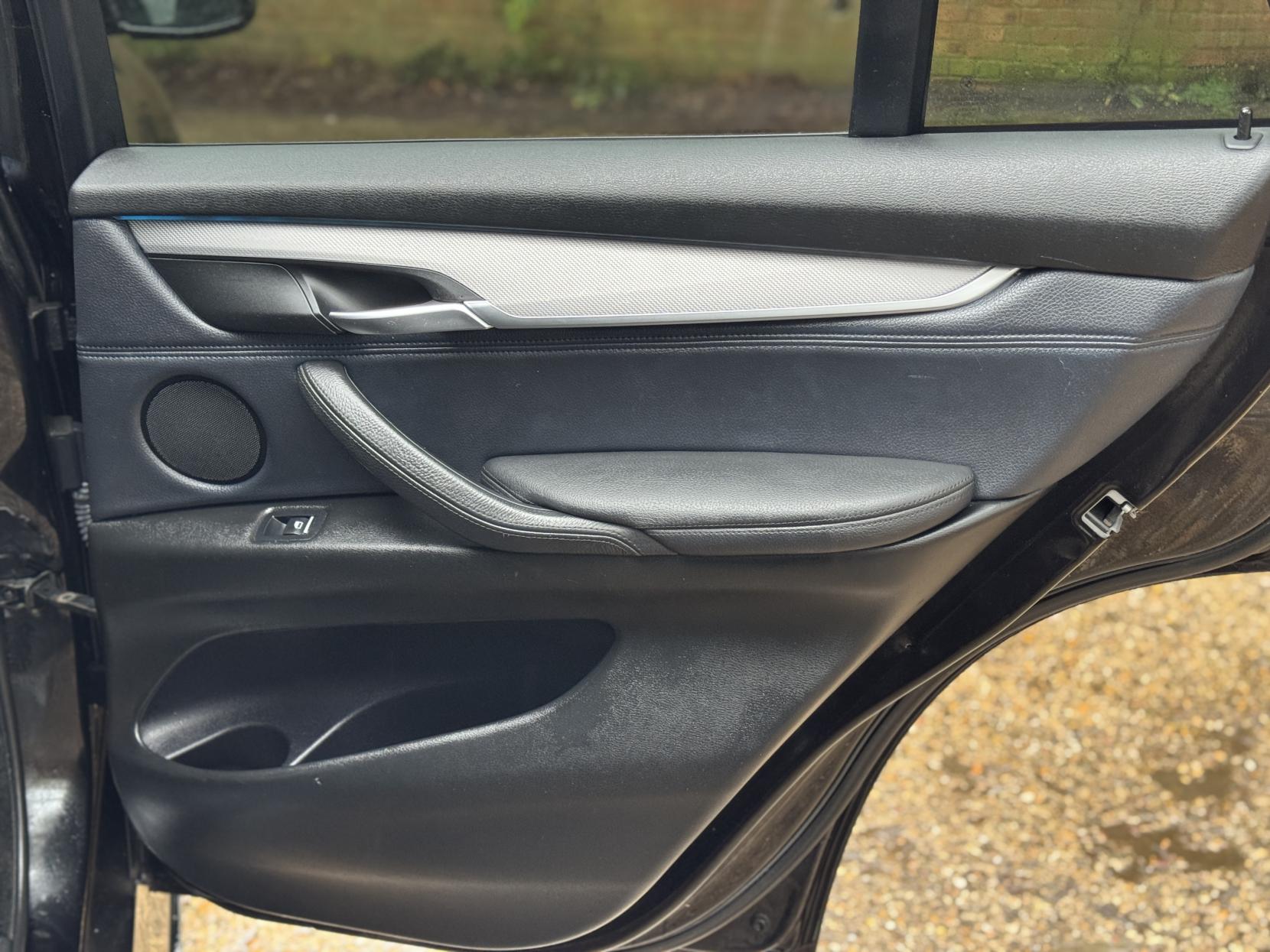 BMW X5 3.0 40d M Sport SUV 5dr Diesel Auto xDrive Euro 6 (s/s) (313 ps)