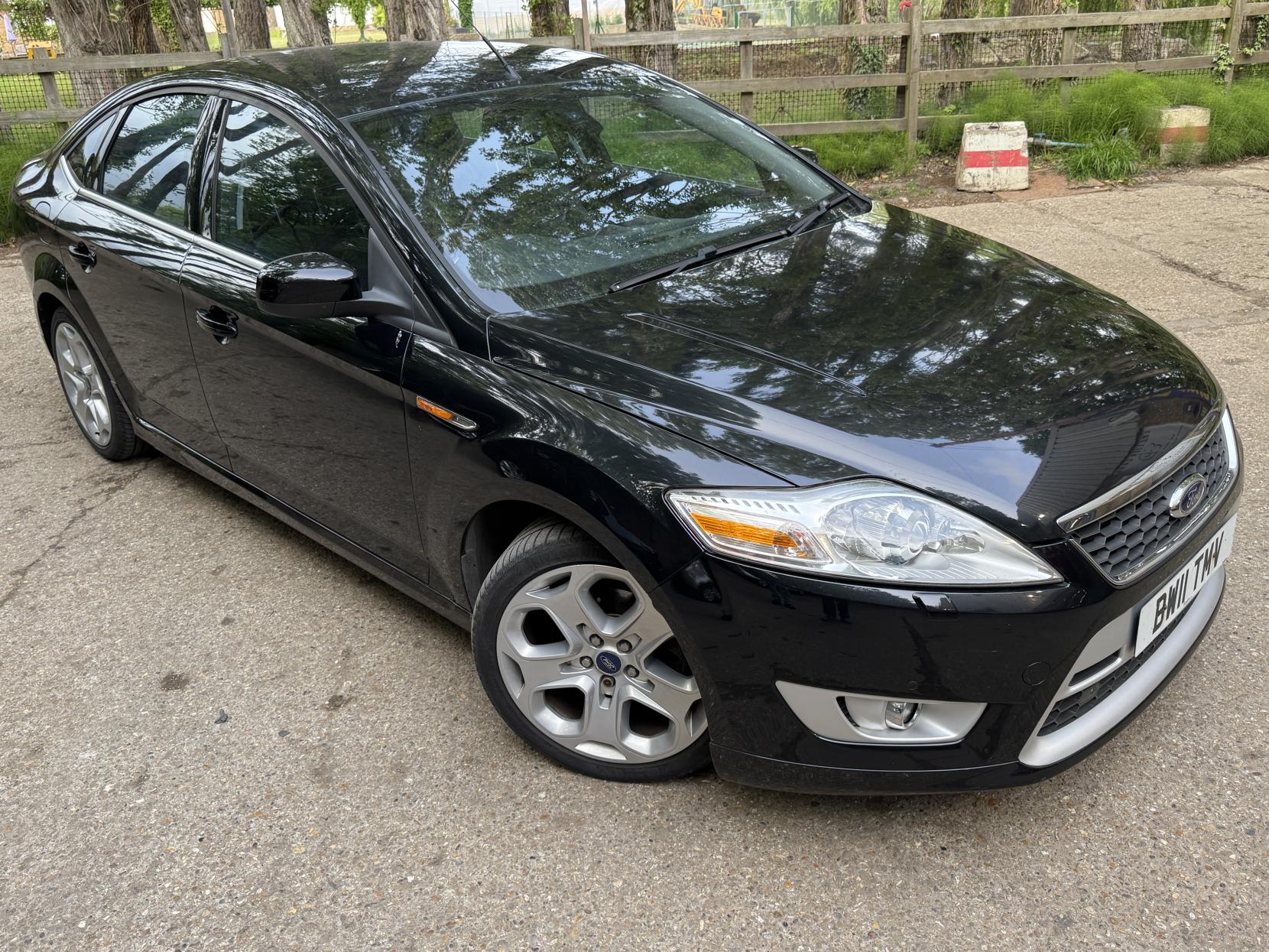 Ford Mondeo 2.0 EcoBoost Titanium X Sport Hatchback 5dr Petrol Powershift (179 g/km, 200 bhp)