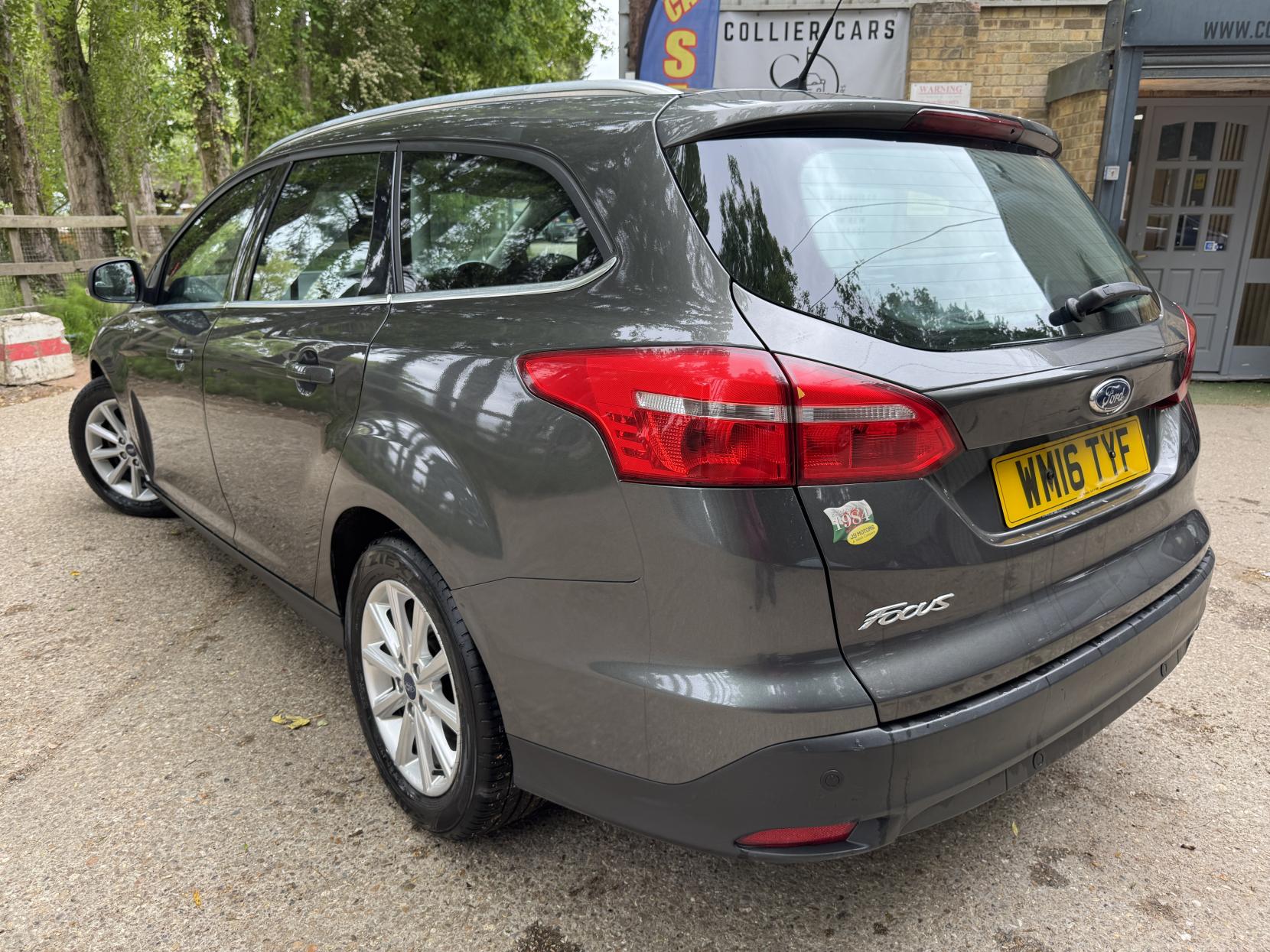 Ford Focus 2.0 TDCi Titanium Estate 5dr Diesel Manual Euro 6 (s/s) (150 ps)