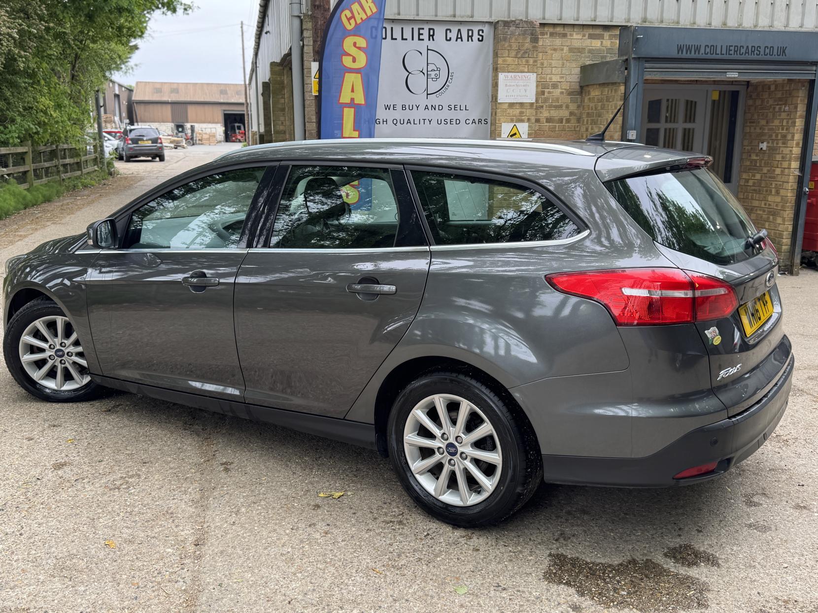 Ford Focus 2.0 TDCi Titanium Estate 5dr Diesel Manual Euro 6 (s/s) (150 ps)