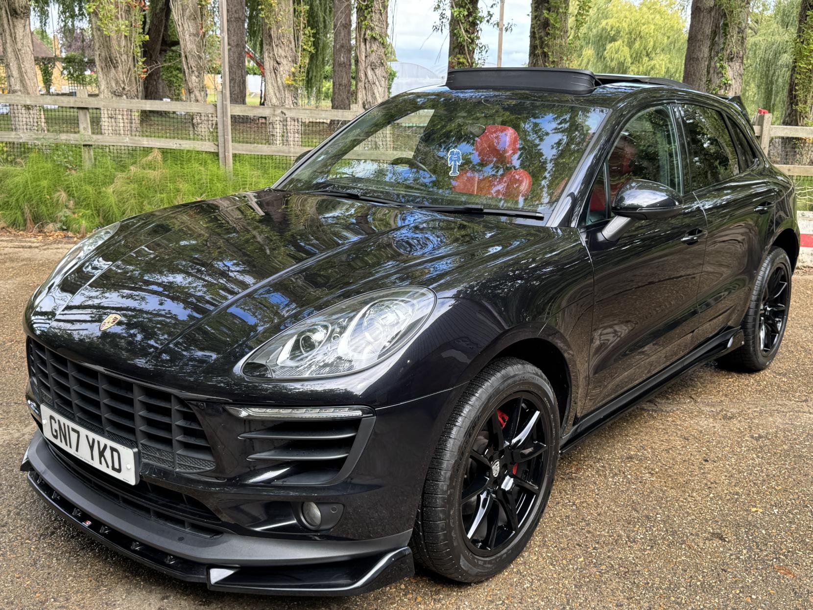 Porsche Macan 3.0 TD V6 S SUV 5dr Diesel PDK 4WD Euro 6 (s/s) (258 ps)