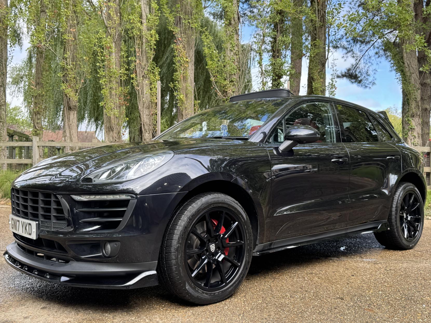 Porsche Macan 3.0 TD V6 S SUV 5dr Diesel PDK 4WD Euro 6 (s/s) (258 ps)