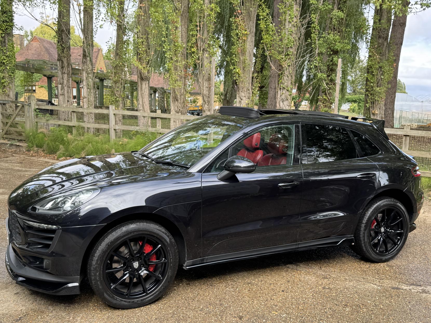 Porsche Macan 3.0 TD V6 S SUV 5dr Diesel PDK 4WD Euro 6 (s/s) (258 ps)
