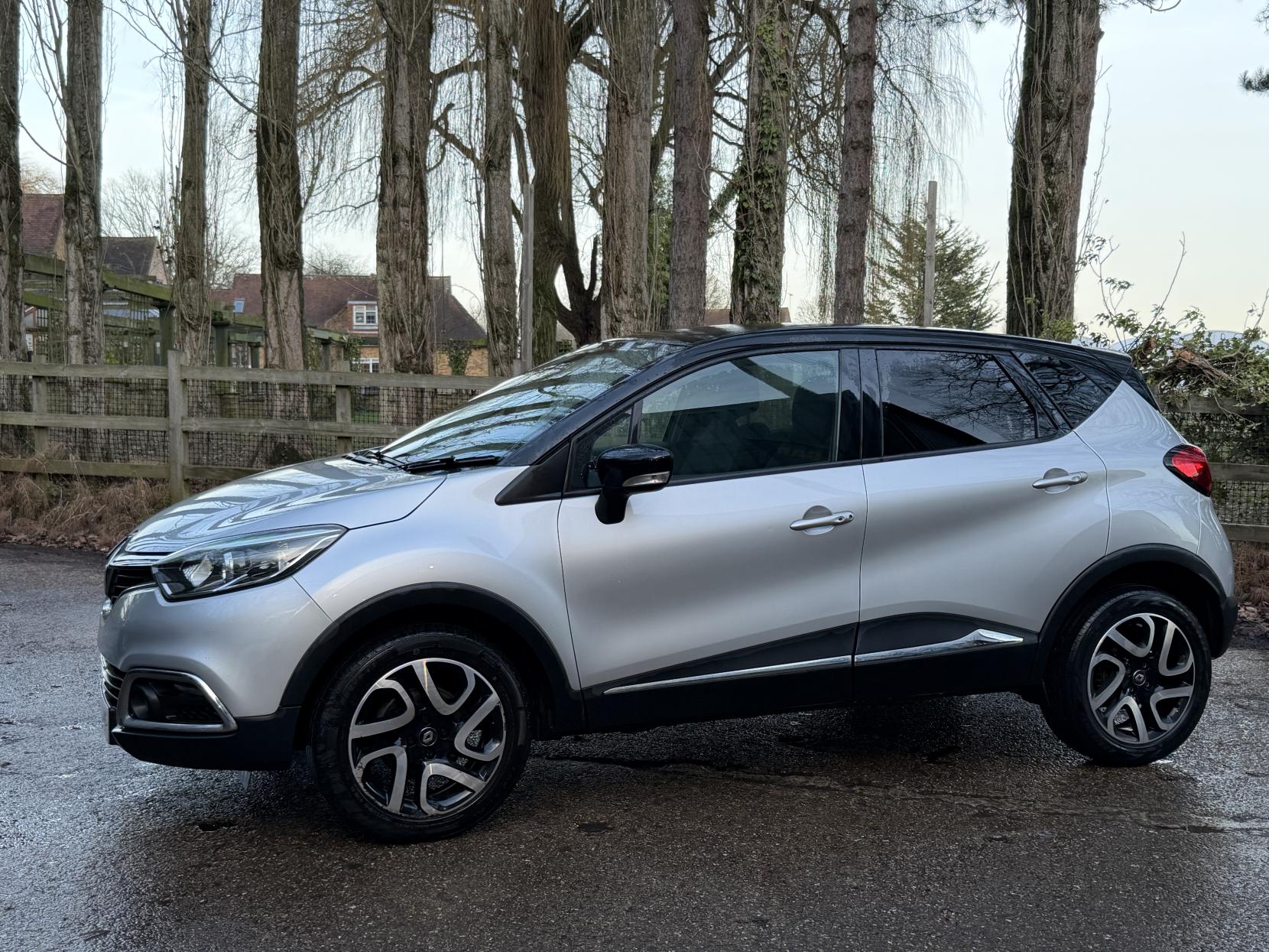 Renault Captur 1.2 TCe ENERGY Dynamique S Nav SUV 5dr Petrol Manual Euro 6 (s/s) (120 ps)