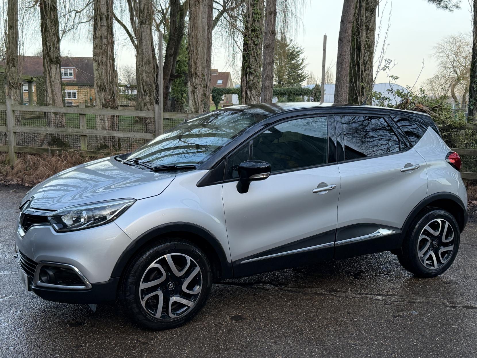 Renault Captur 1.2 TCe ENERGY Dynamique S Nav SUV 5dr Petrol Manual Euro 6 (s/s) (120 ps)
