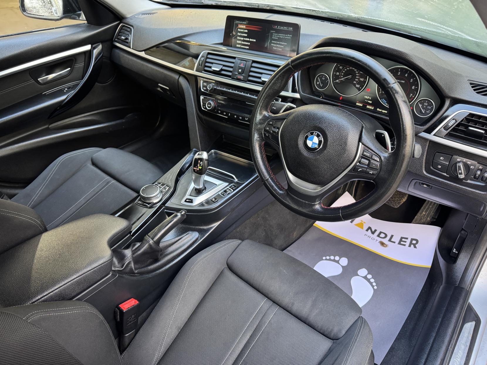 BMW 3 Series 2.0 330e 7.6kWh Sport Saloon 4dr Petrol Plug-in Hybrid Auto Euro 6 (s/s) (252 ps)