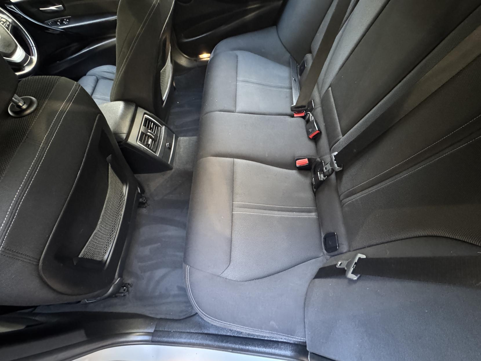 BMW 3 Series 2.0 330e 7.6kWh Sport Saloon 4dr Petrol Plug-in Hybrid Auto Euro 6 (s/s) (252 ps)