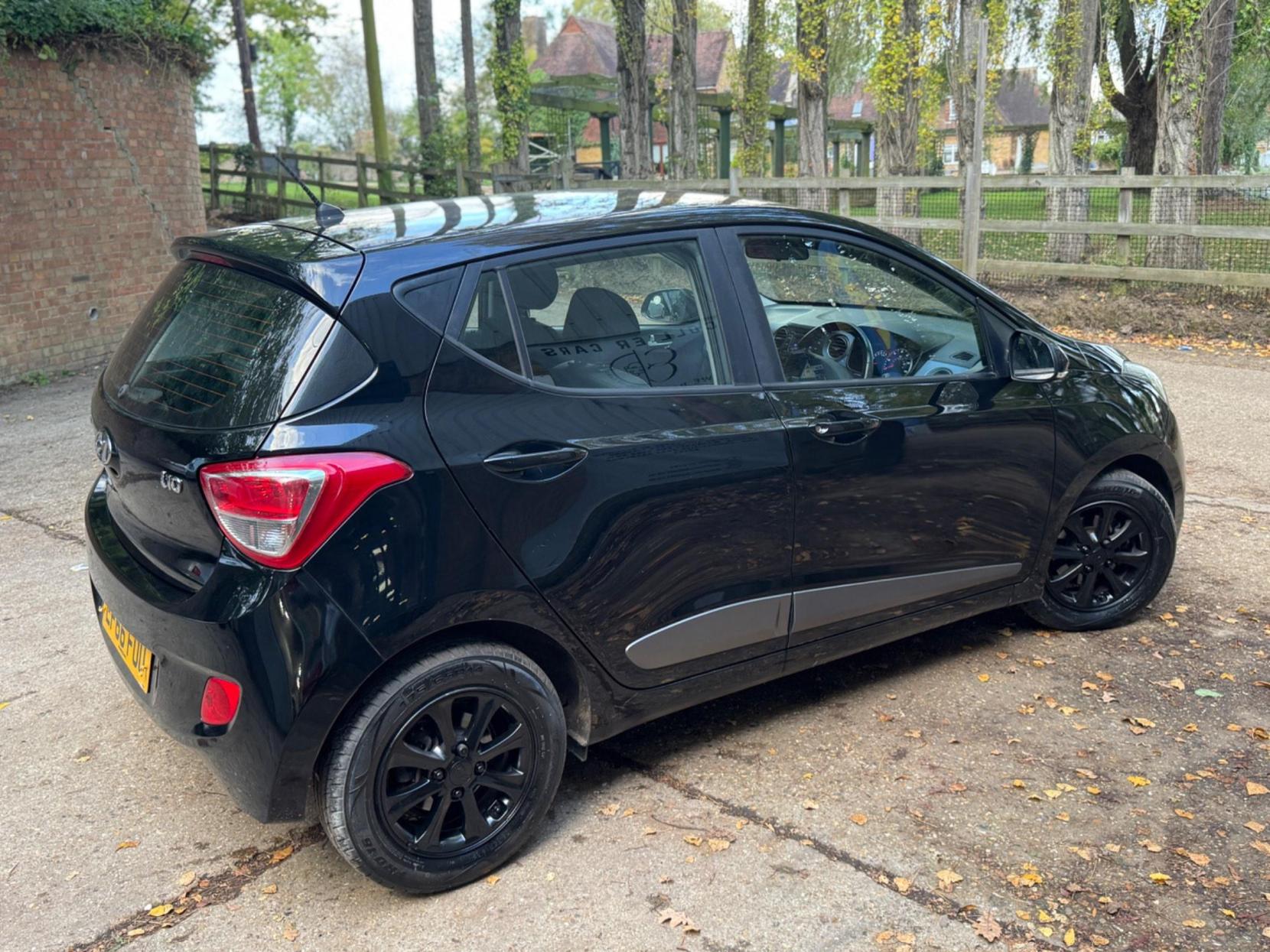 Hyundai i10 1.0 Premium Euro 5 5dr