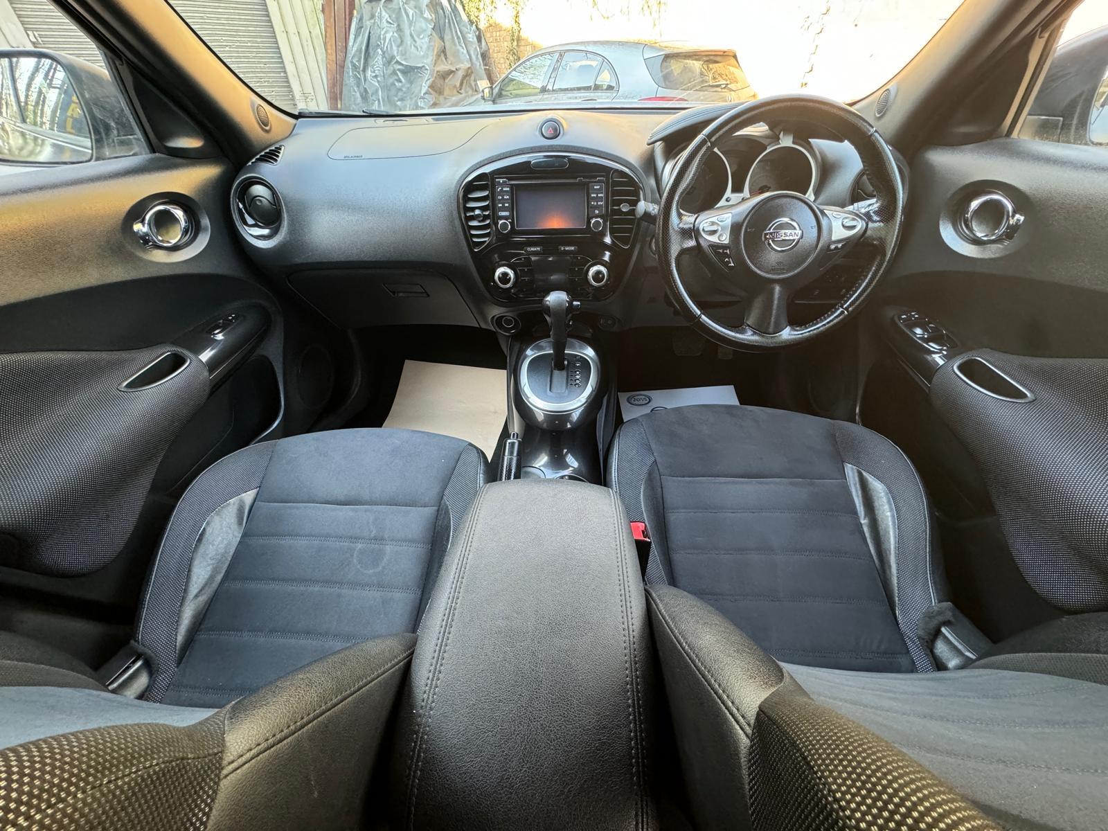 Nissan Juke 1.6 N-Connecta SUV 5dr Petrol XTRON Euro 6 (117 ps)