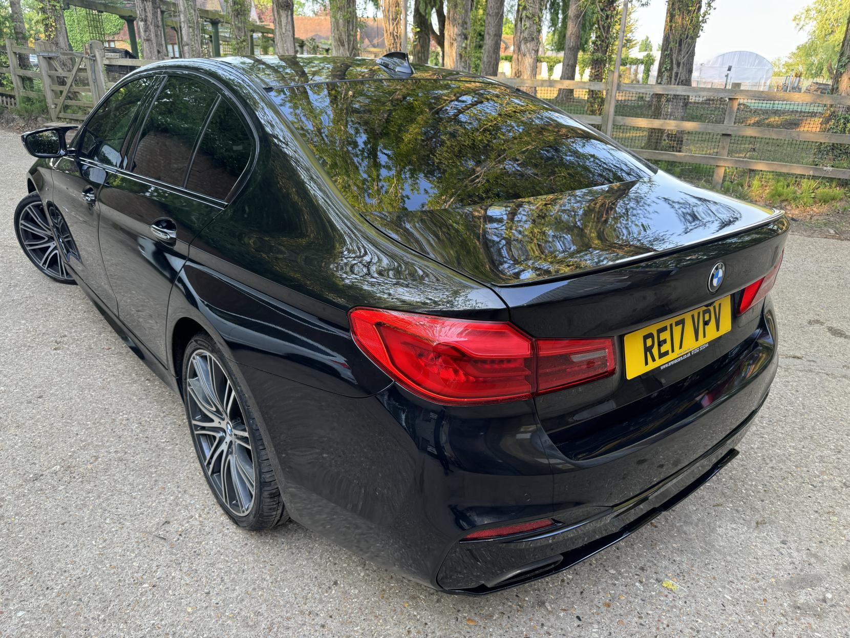 BMW 5 Series 2.0 530i M Sport Saloon 4dr Petrol Auto Euro 6 (s/s) (252 ps)