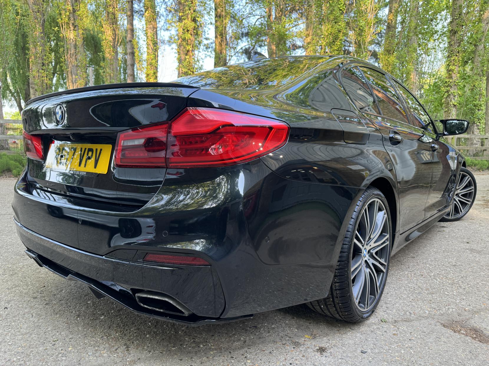 BMW 5 Series 2.0 530i M Sport Saloon 4dr Petrol Auto Euro 6 (s/s) (252 ps)