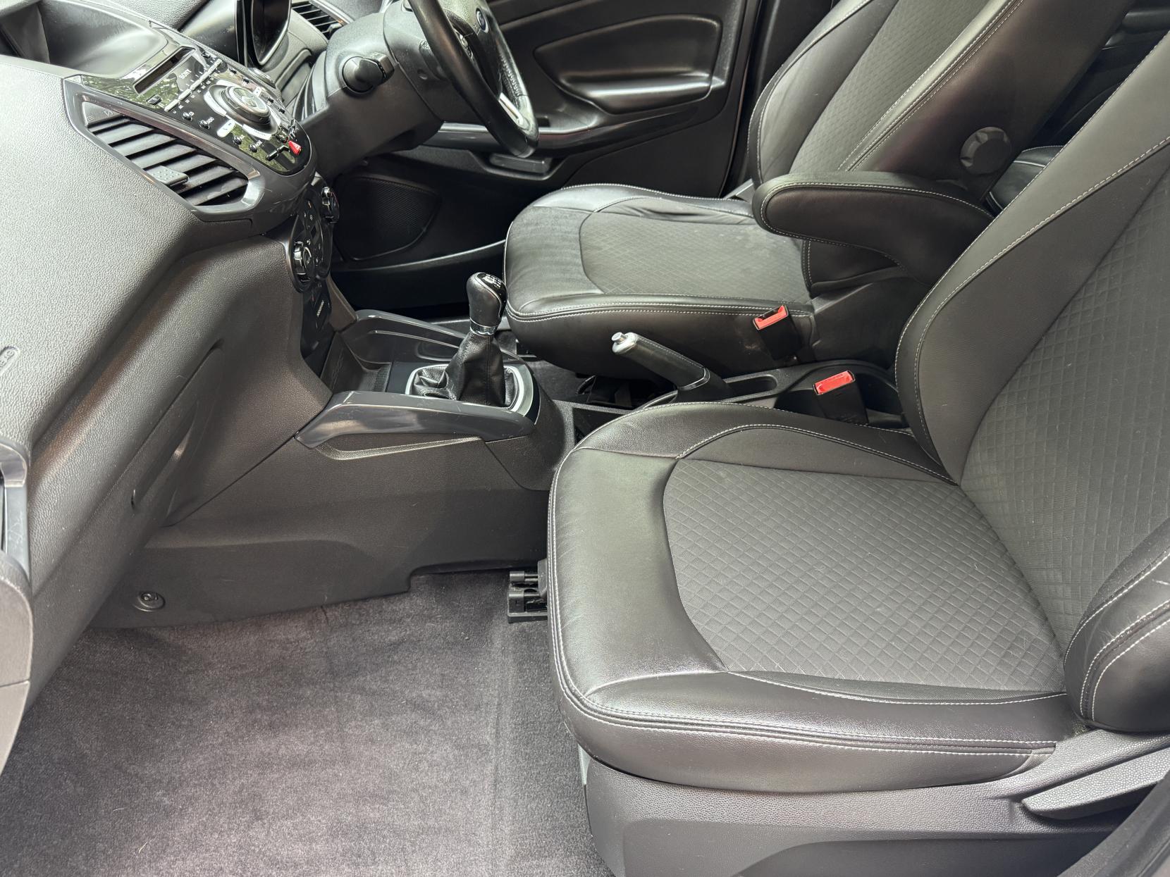 Ford EcoSport 1.0T EcoBoost Titanium S SUV 5dr Petrol Manual 2WD Euro 6 (s/s) (140 ps)