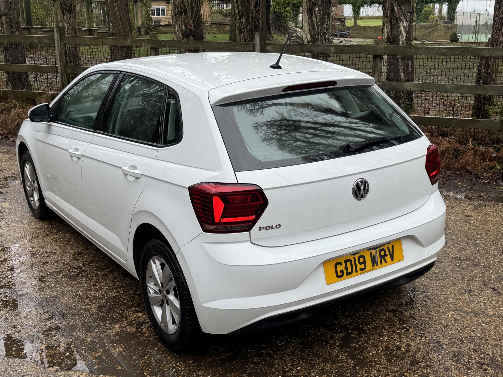 Volkswagen Polo 1.0 TSI GPF SE Hatchback 5dr Petrol Manual Euro 6 (s/s) (95 ps)