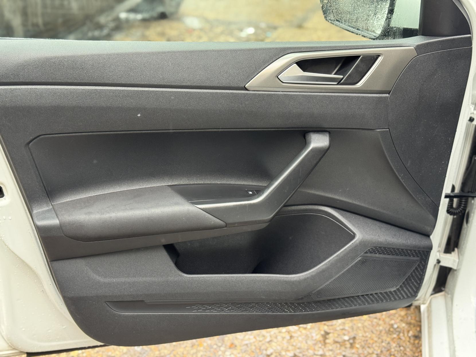 Volkswagen Polo 1.0 TSI GPF SE Hatchback 5dr Petrol Manual Euro 6 (s/s) (95 ps)