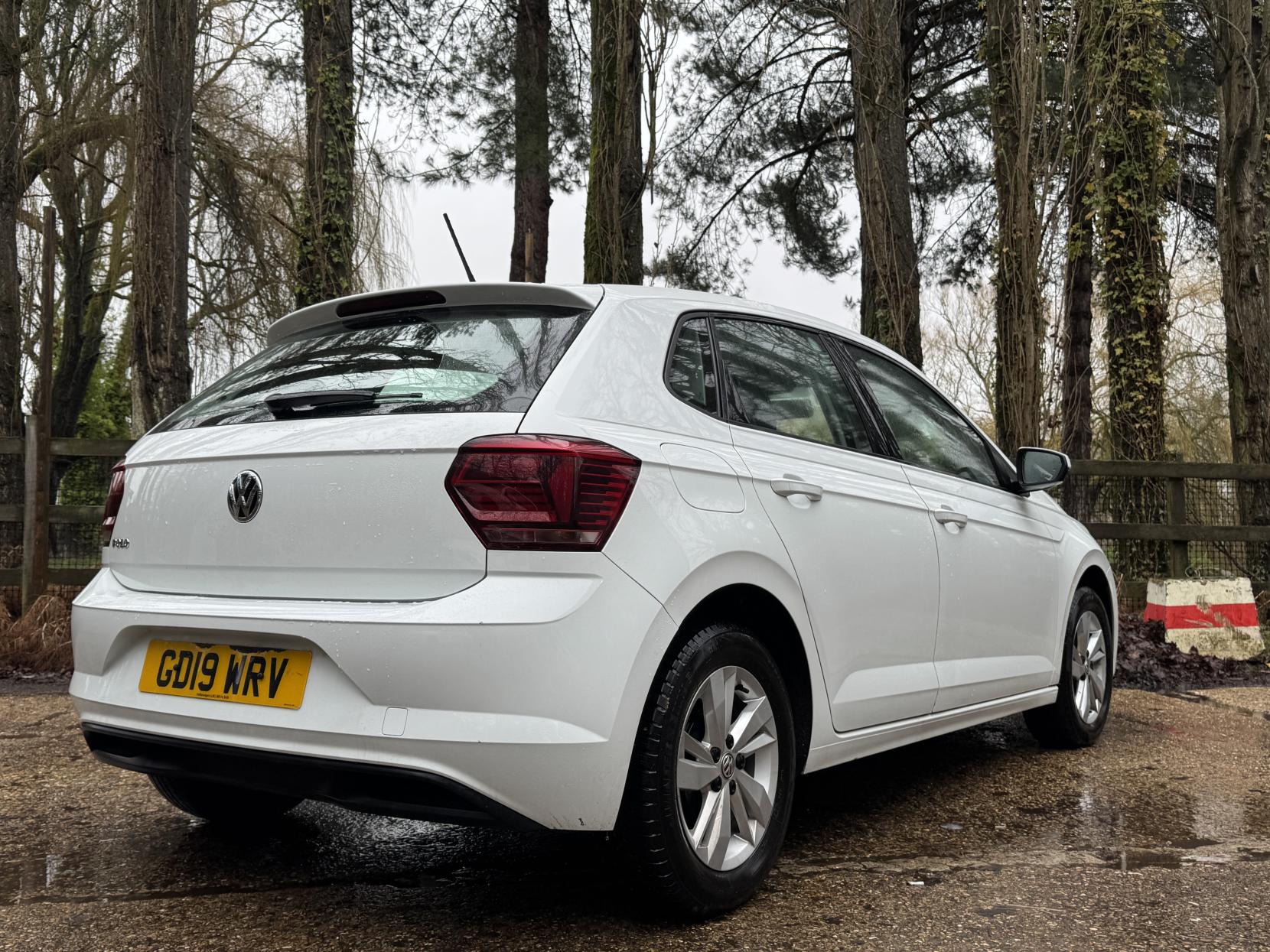 Volkswagen Polo 1.0 TSI GPF SE Hatchback 5dr Petrol Manual Euro 6 (s/s) (95 ps)