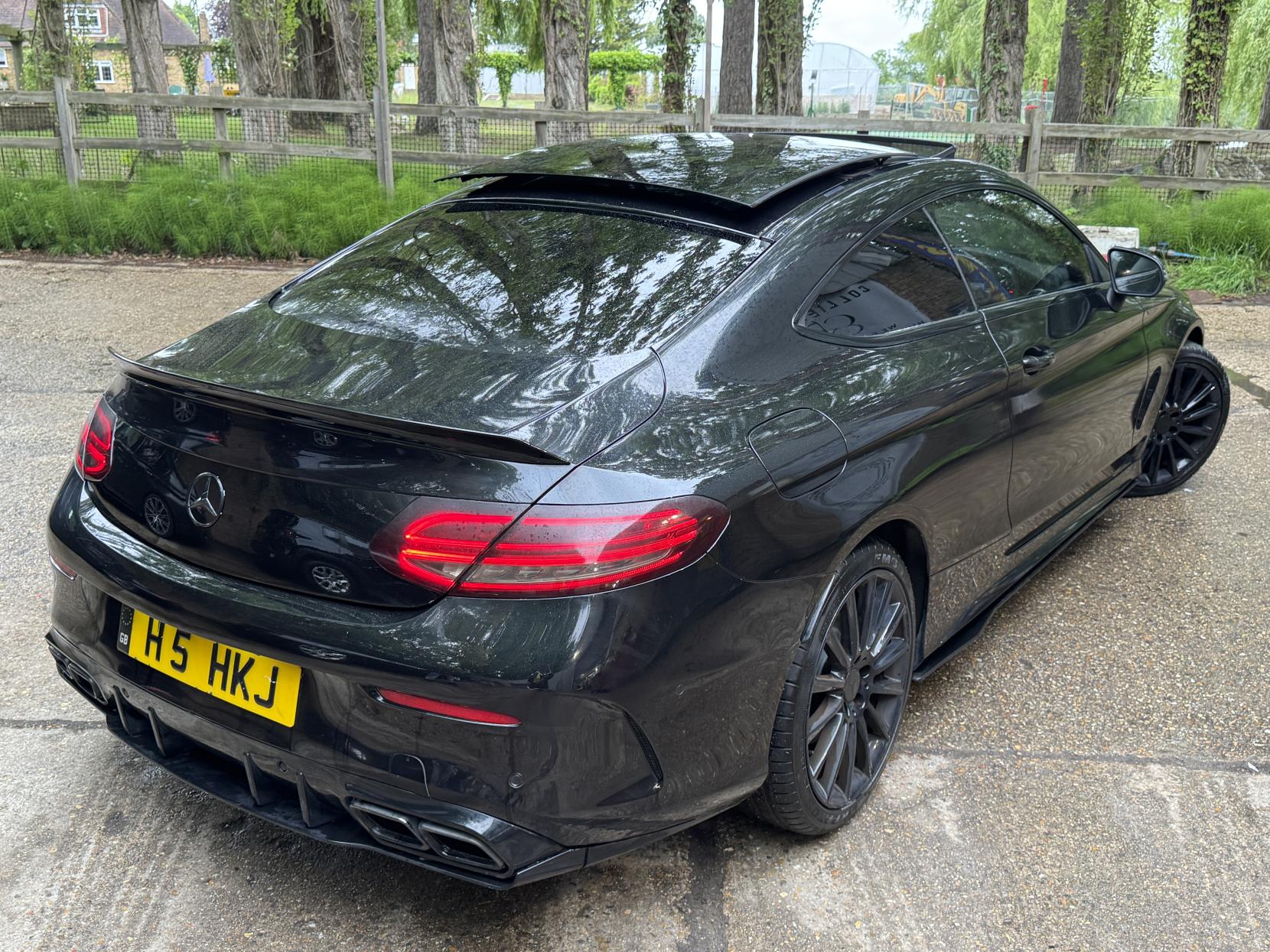 Mercedes-Benz C Class 2.0 C300 AMG Line (Premium Plus) Coupe 2dr Petrol 7G-Tronic+ Euro 6 (s/s) (245 ps)