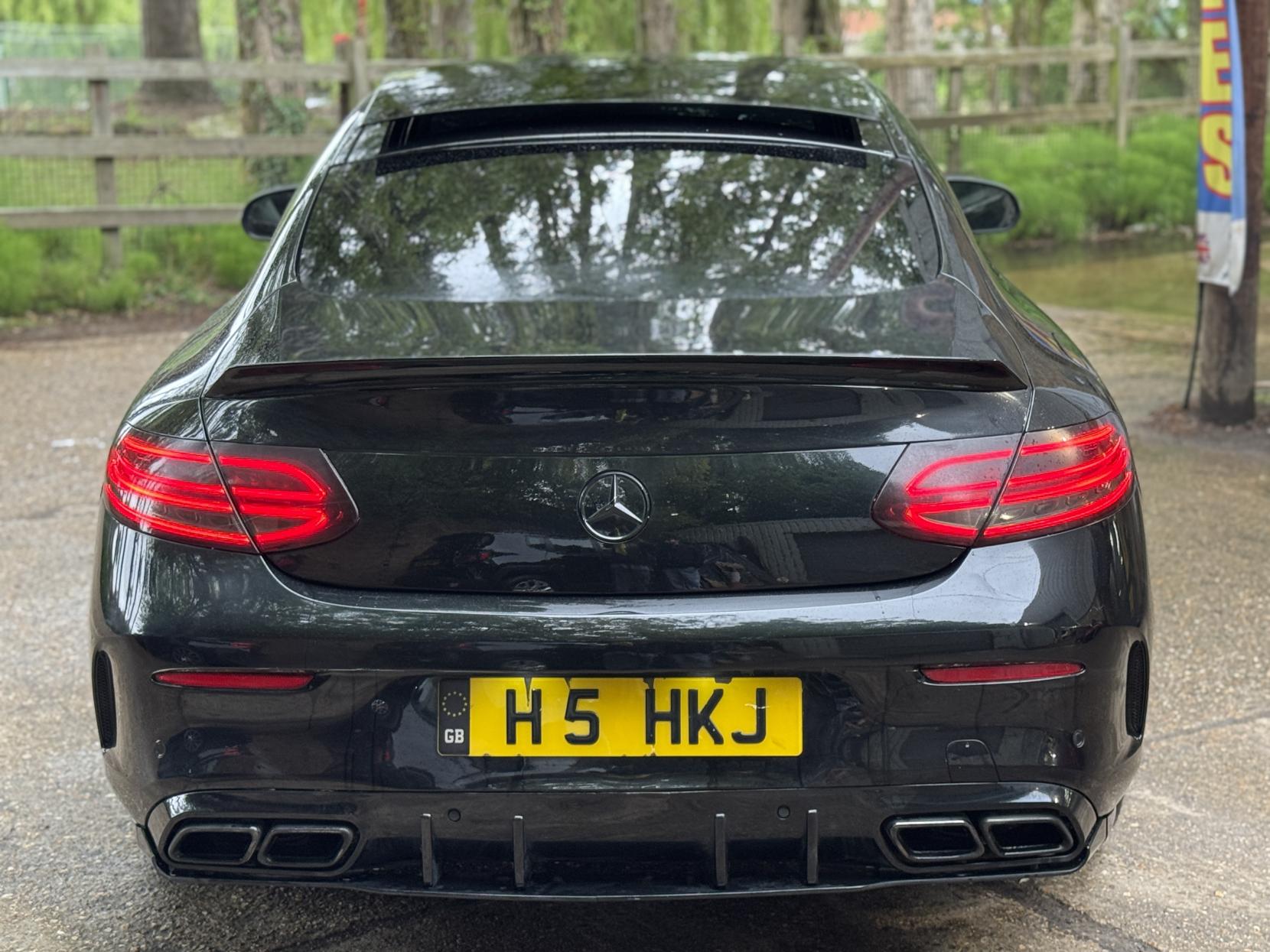 Mercedes-Benz C Class 2.0 C300 AMG Line (Premium Plus) Coupe 2dr Petrol 7G-Tronic+ Euro 6 (s/s) (245 ps)