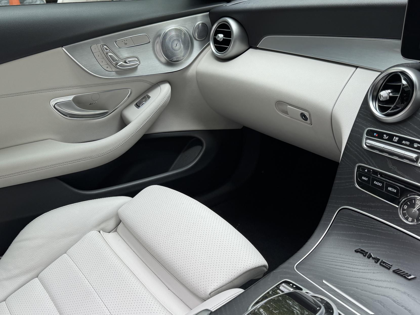 Mercedes-Benz C Class 2.0 C300 AMG Line (Premium Plus) Coupe 2dr Petrol 7G-Tronic+ Euro 6 (s/s) (245 ps)