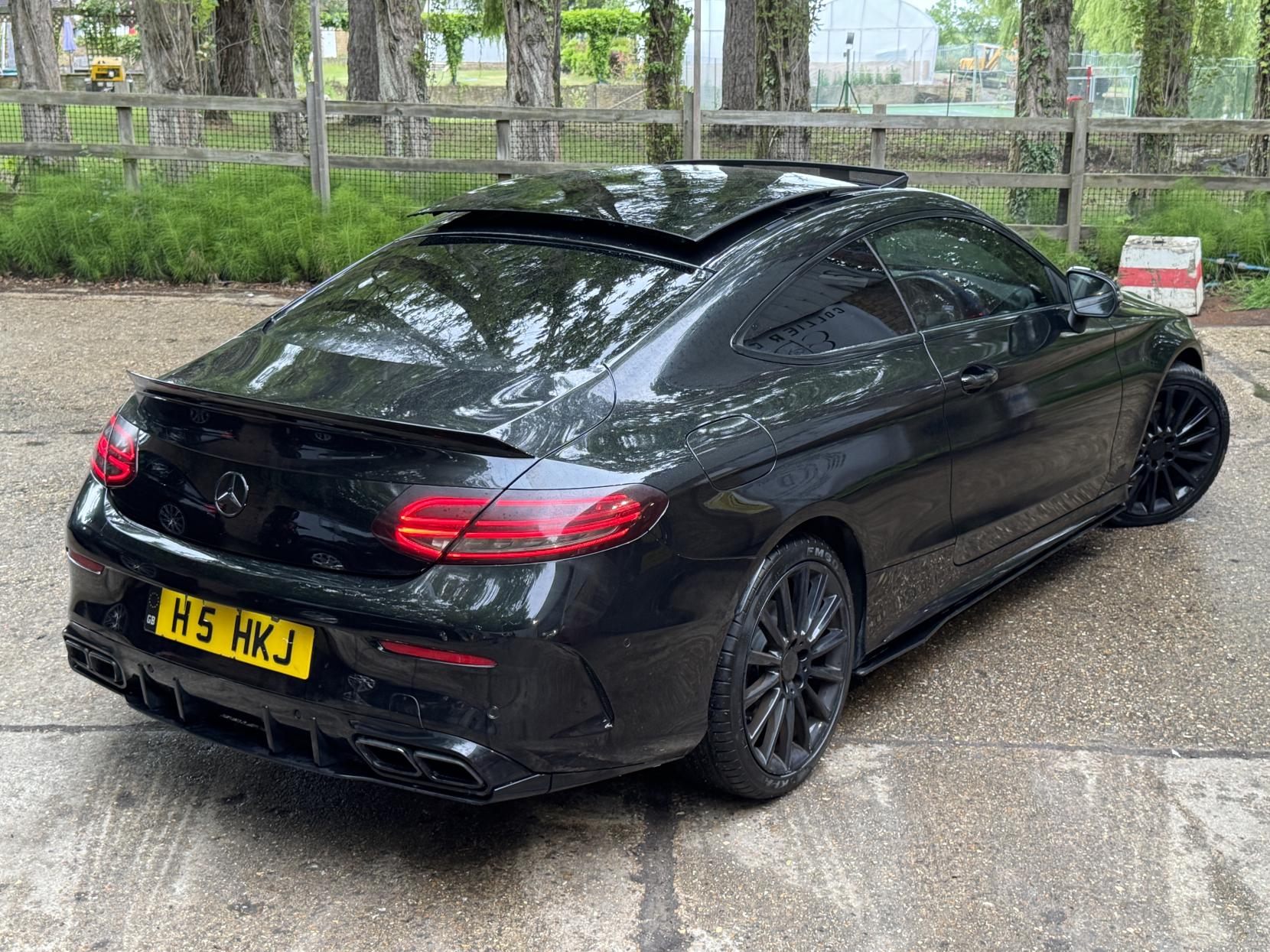 Mercedes-Benz C Class 2.0 C300 AMG Line (Premium Plus) Coupe 2dr Petrol 7G-Tronic+ Euro 6 (s/s) (245 ps)