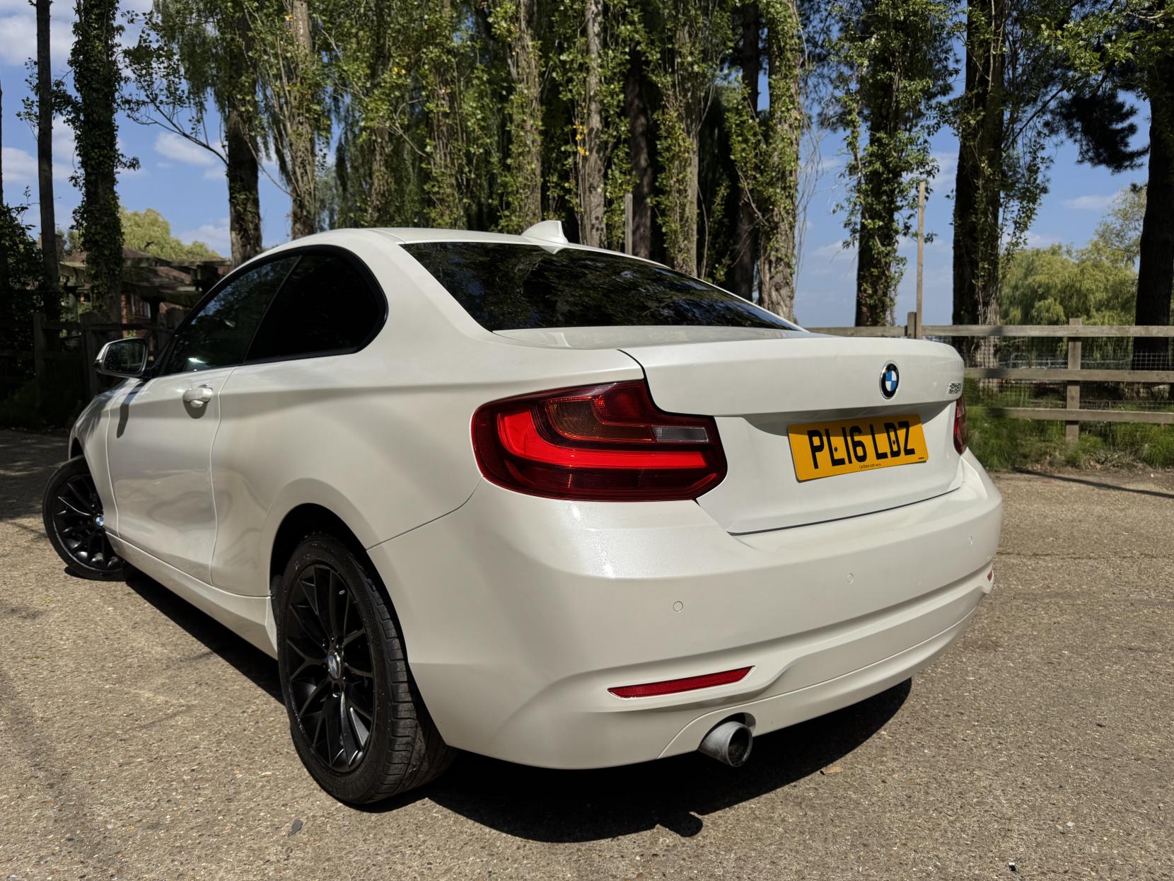 BMW 2 Series 1.5 218i SE Coupe 2dr Petrol Manual Euro 6 (s/s) (136 ps)
