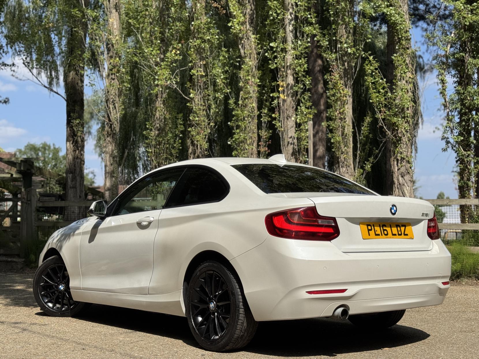 BMW 2 Series 1.5 218i SE Coupe 2dr Petrol Manual Euro 6 (s/s) (136 ps)