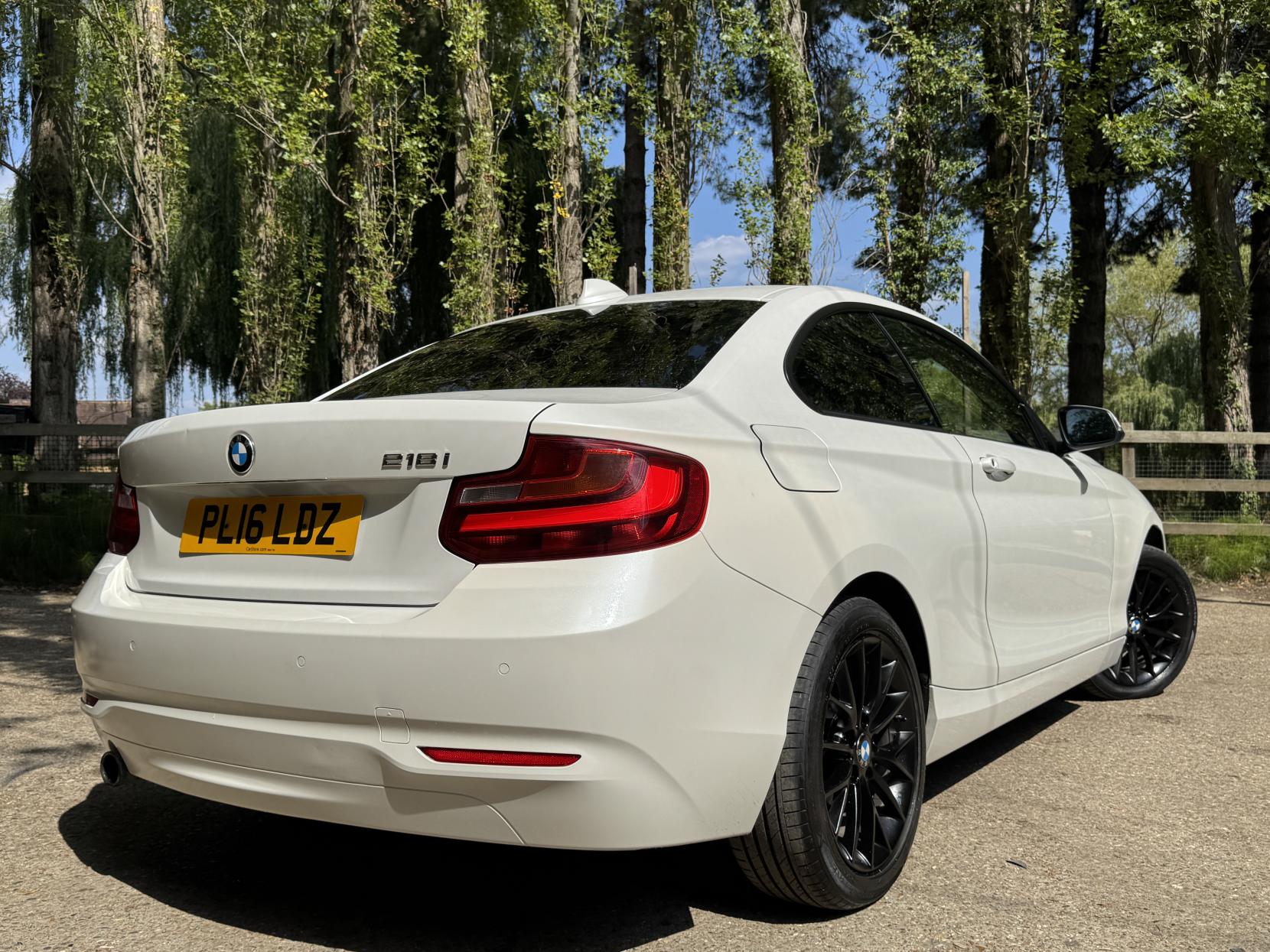 BMW 2 Series 1.5 218i SE Coupe 2dr Petrol Manual Euro 6 (s/s) (136 ps)