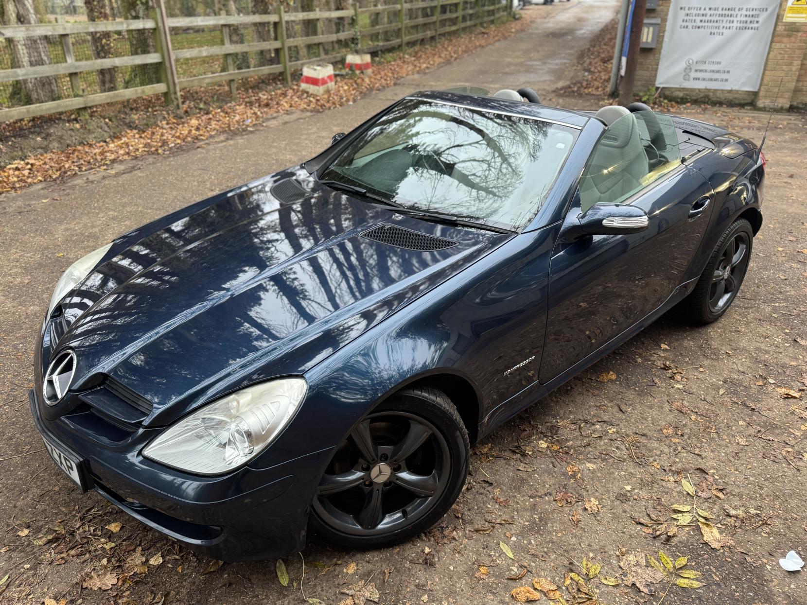 Mercedes-Benz SLK 1.8 SLK200 Kompressor Convertible 2dr Petrol Automatic (211 g/km, 163 bhp)