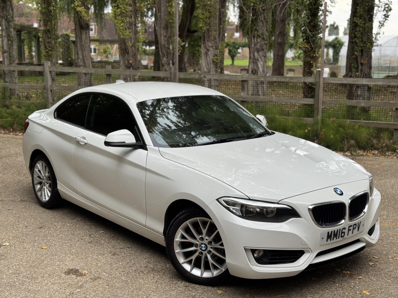 BMW 2 Series 1.5 218i SE Coupe 2dr Petrol Auto Euro 6 (s/s) (136 ps)