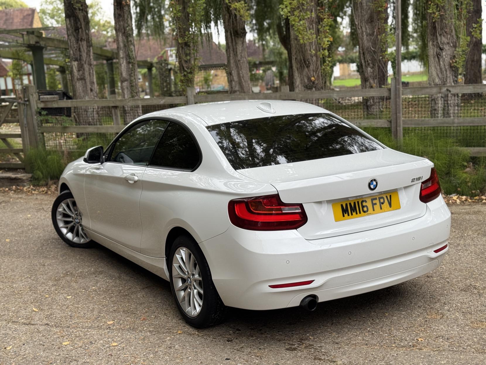 BMW 2 Series 1.5 218i SE Coupe 2dr Petrol Auto Euro 6 (s/s) (136 ps)