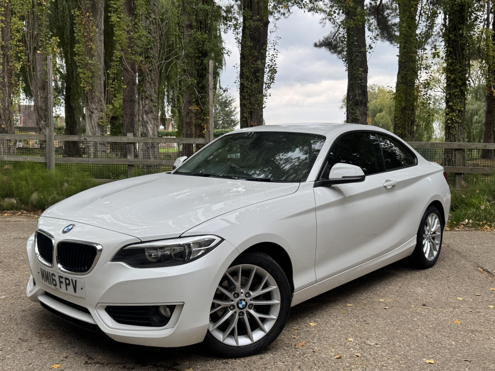 BMW 2 Series 1.5 218i SE Coupe 2dr Petrol Auto Euro 6 (s/s) (136 ps)