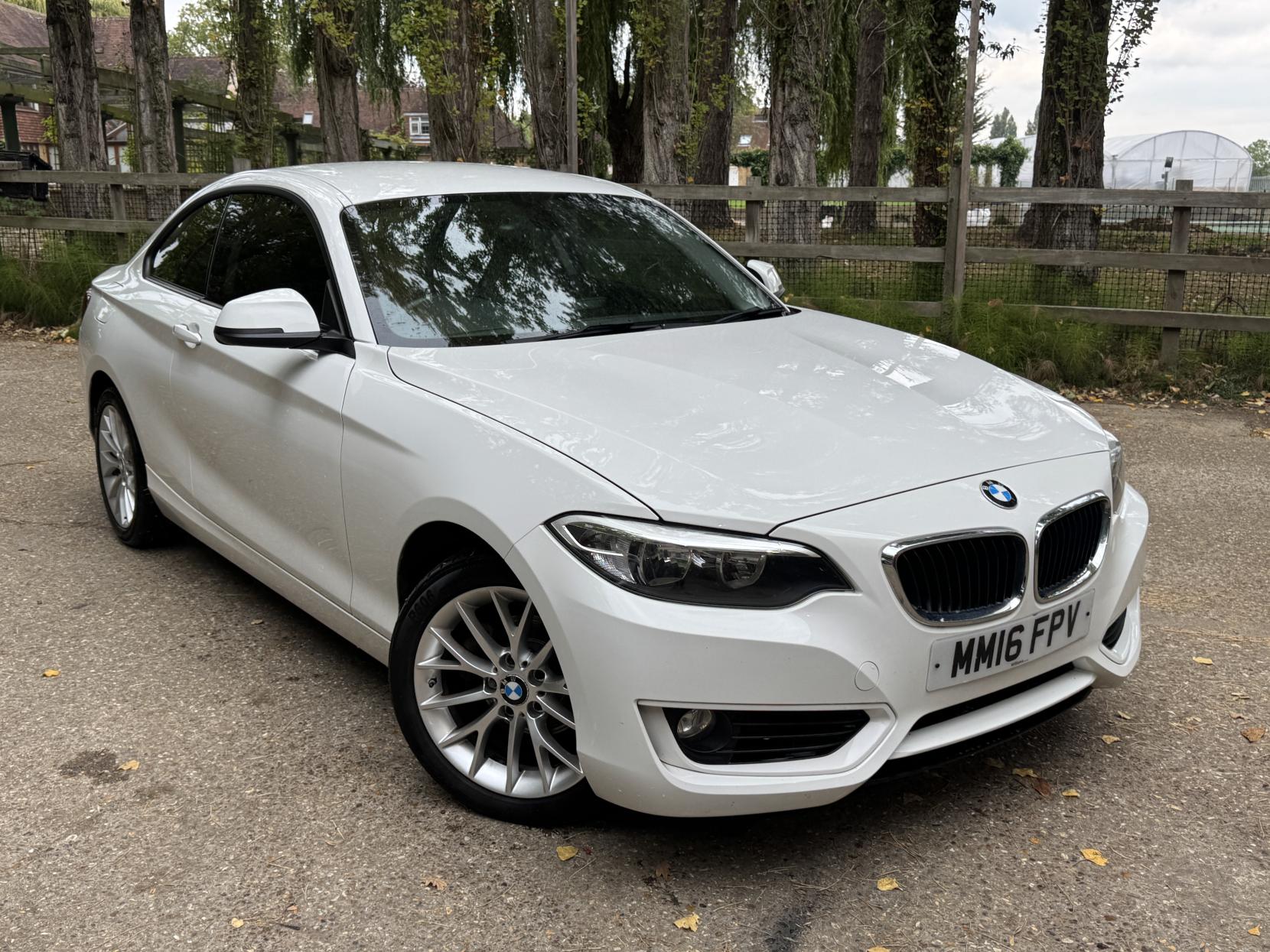 BMW 2 Series 1.5 218i SE Coupe 2dr Petrol Auto Euro 6 (s/s) (136 ps)