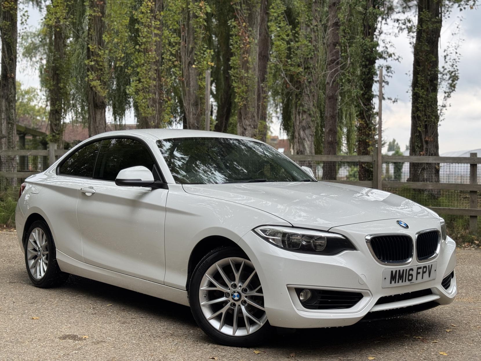 BMW 2 Series 1.5 218i SE Coupe 2dr Petrol Auto Euro 6 (s/s) (136 ps)