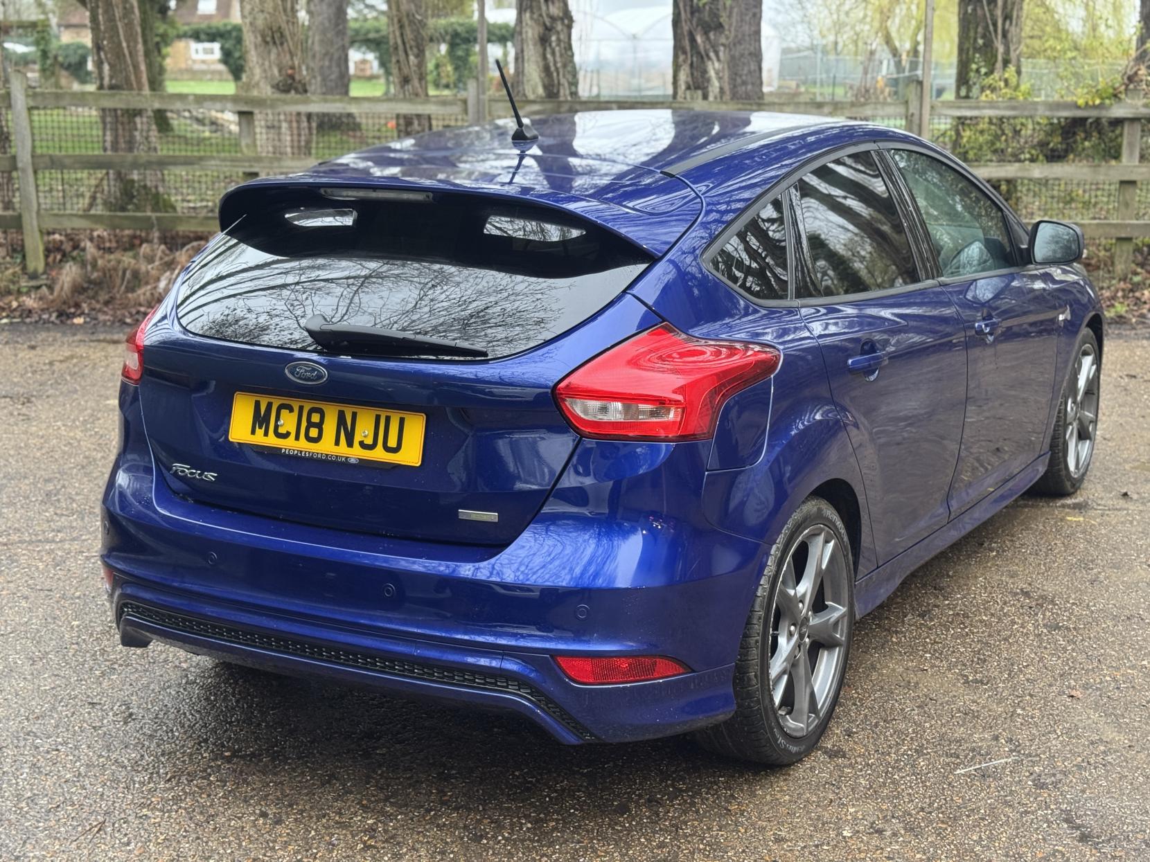 Ford Focus 1.0T EcoBoost ST-Line X Hatchback 5dr Petrol Manual Euro 6 (s/s) (140 ps)