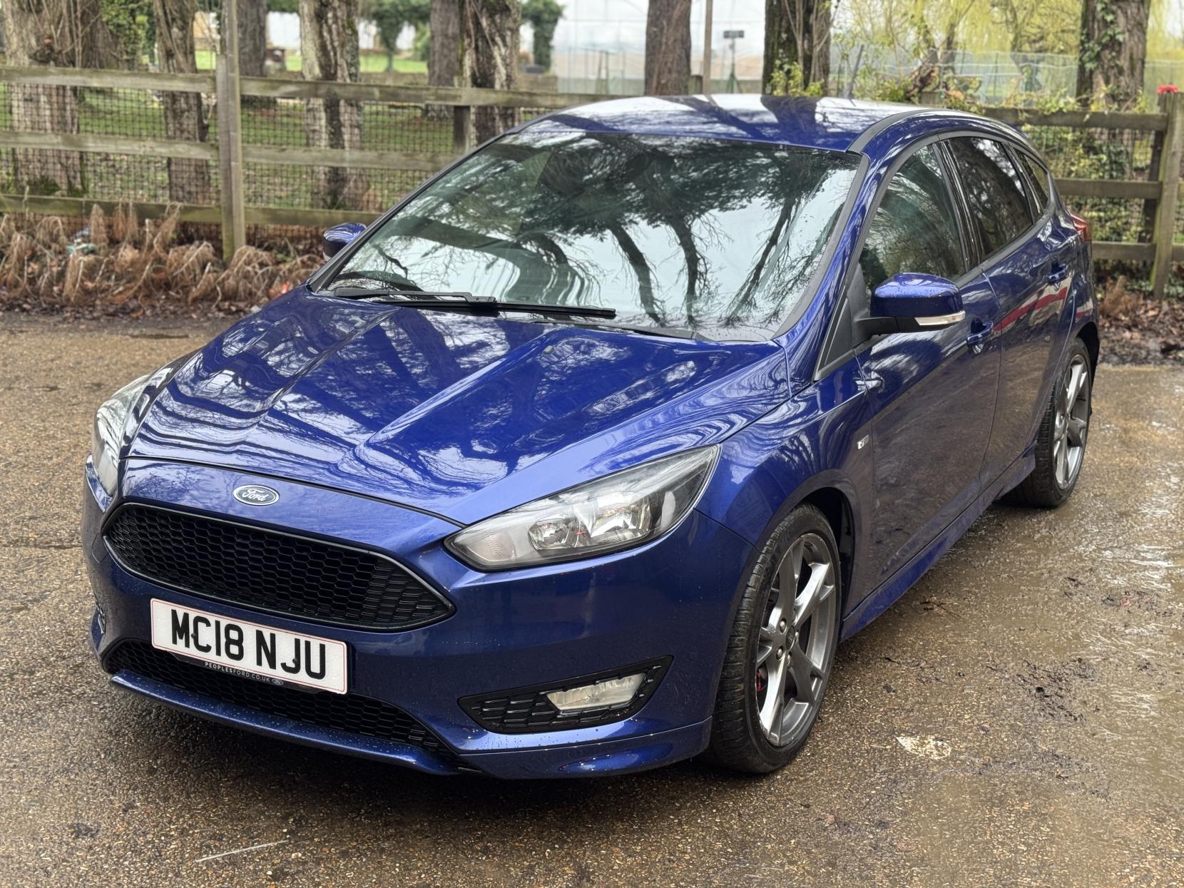 Ford Focus 1.0T EcoBoost ST-Line X Hatchback 5dr Petrol Manual Euro 6 (s/s) (140 ps)