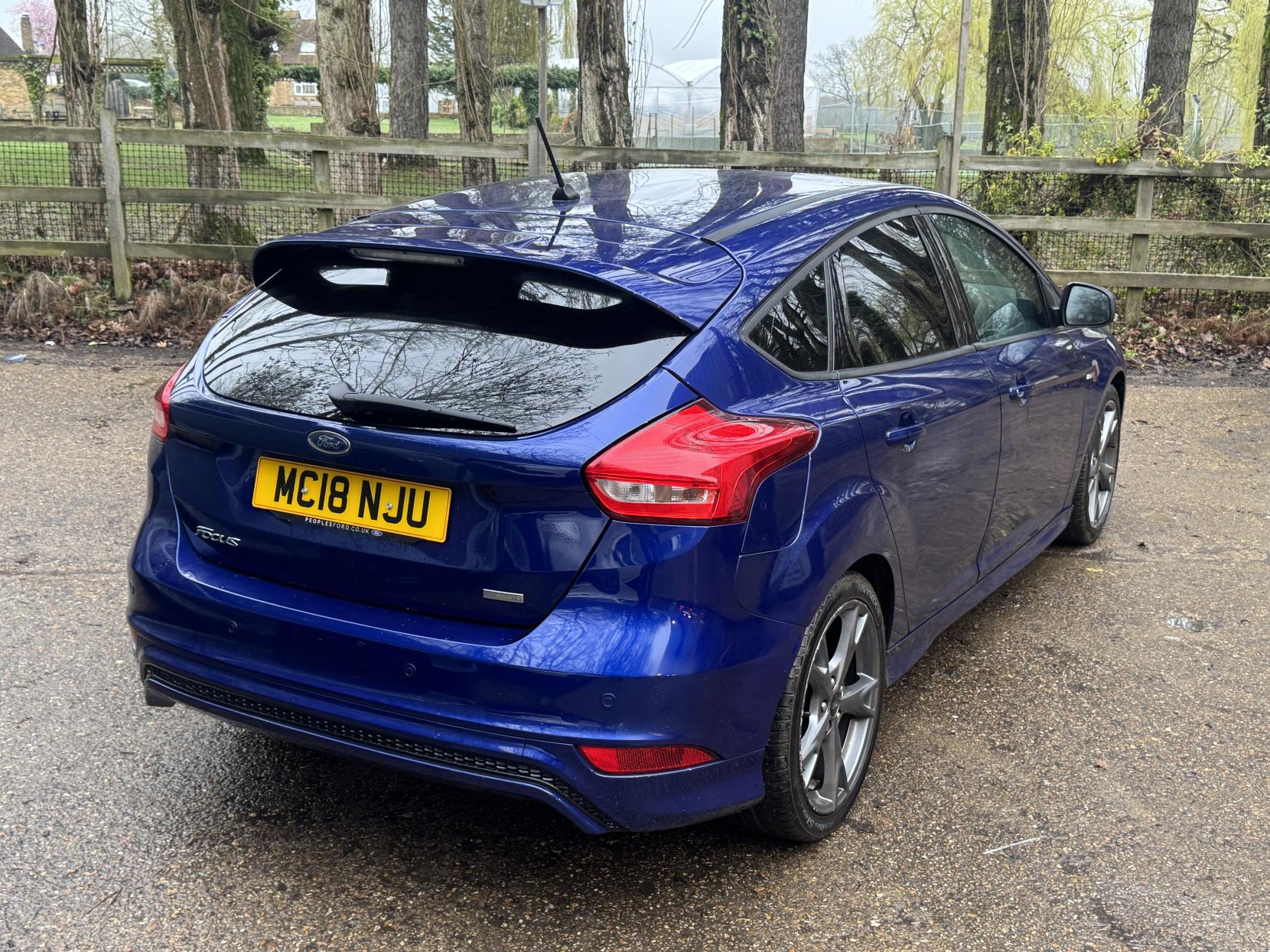 Ford Focus 1.0T EcoBoost ST-Line X Hatchback 5dr Petrol Manual Euro 6 (s/s) (140 ps)