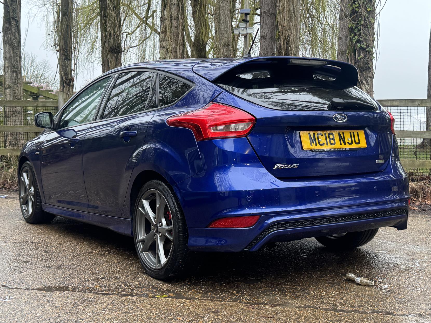 Ford Focus 1.0T EcoBoost ST-Line X Hatchback 5dr Petrol Manual Euro 6 (s/s) (140 ps)