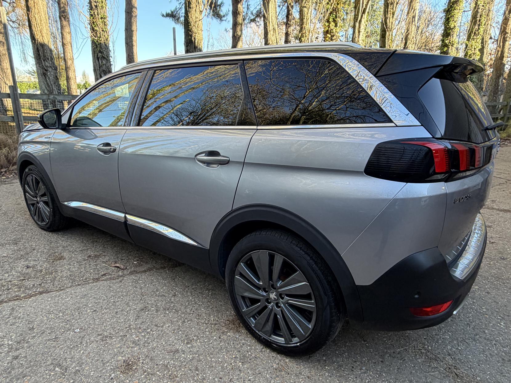 Peugeot 5008 1.2 PureTech GT Line SUV 5dr Petrol Manual Euro 6 (s/s) (130 ps)