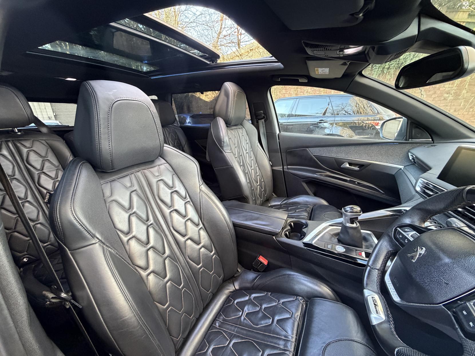 Peugeot 5008 1.2 PureTech GT Line SUV 5dr Petrol Manual Euro 6 (s/s) (130 ps)