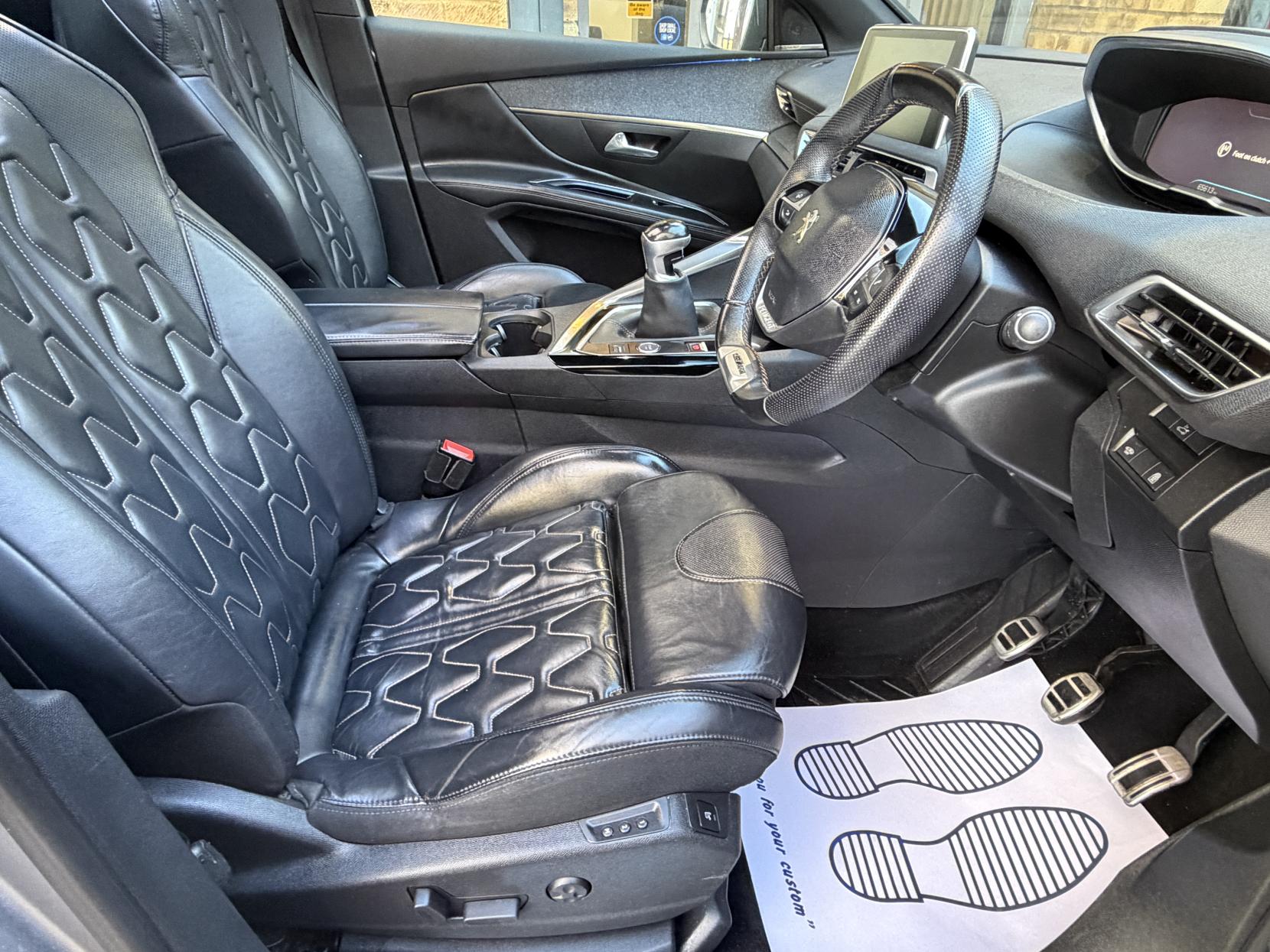 Peugeot 5008 1.2 PureTech GT Line SUV 5dr Petrol Manual Euro 6 (s/s) (130 ps)